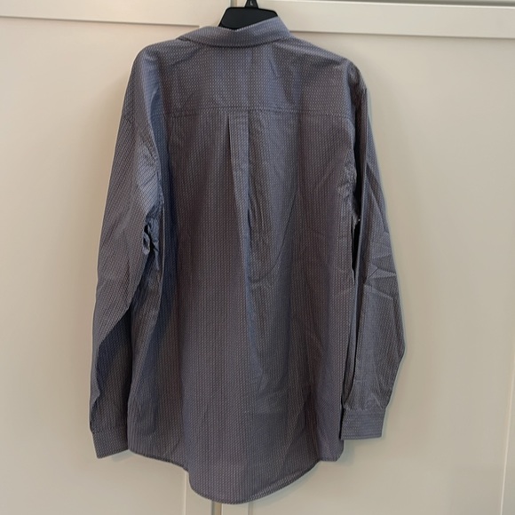 BRAND NEW CINCH BUTTON DOWN - Picture 4 of 4